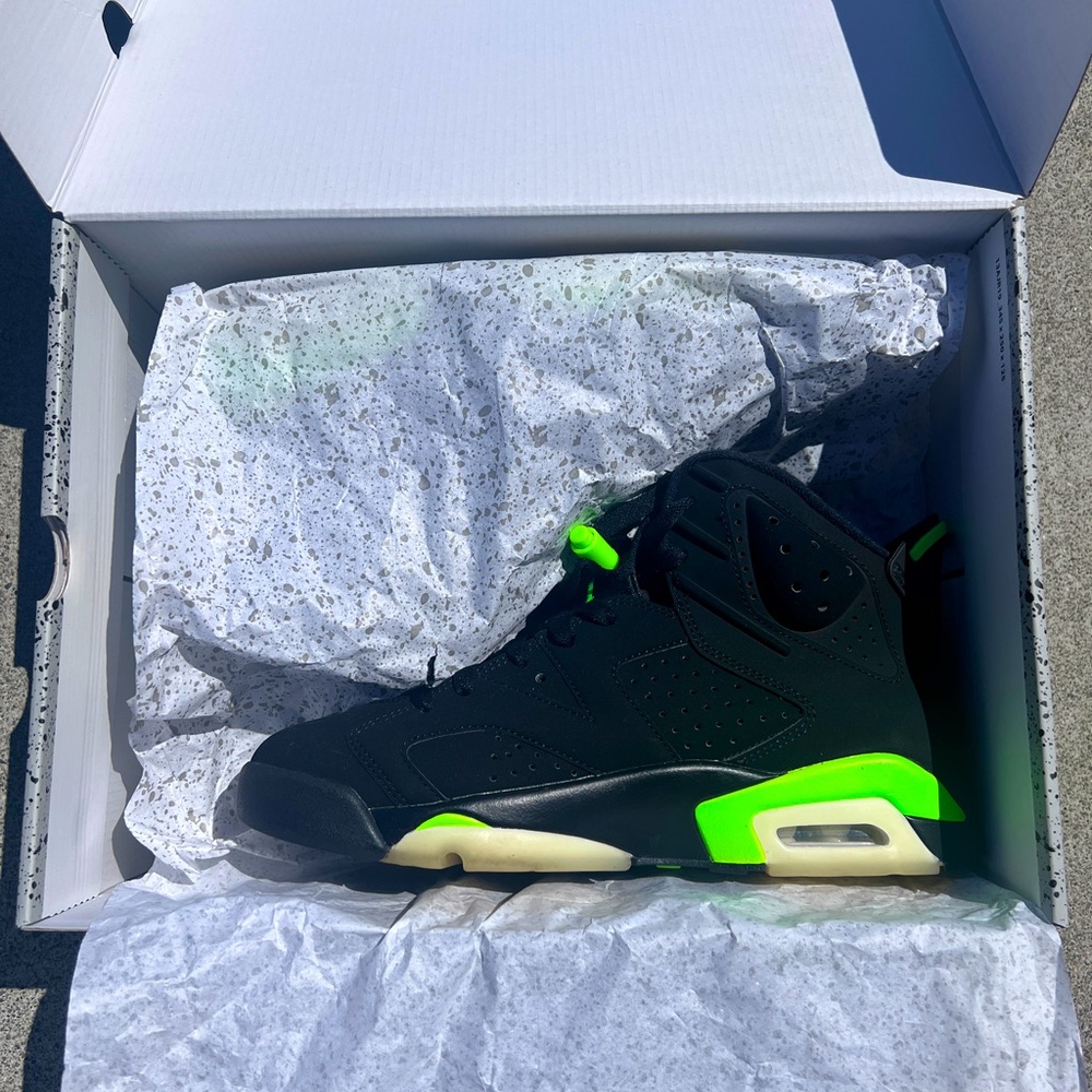Jordan Retro 6s ✈️ FREE SHIPPING